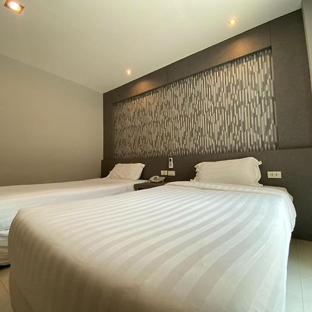 C Hotel Bangna Bangkok Exterior photo