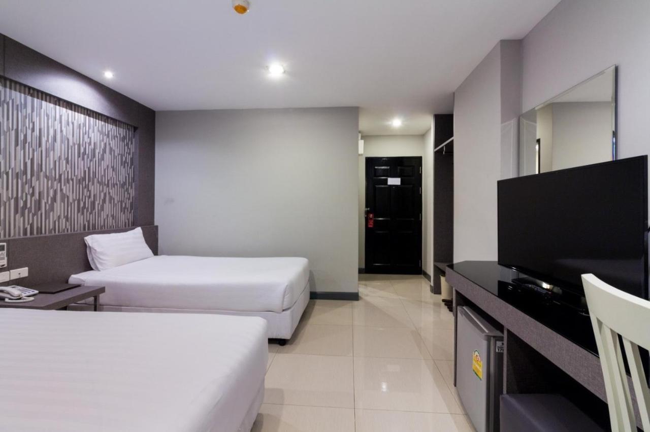 C Hotel Bangna Bangkok Exterior photo