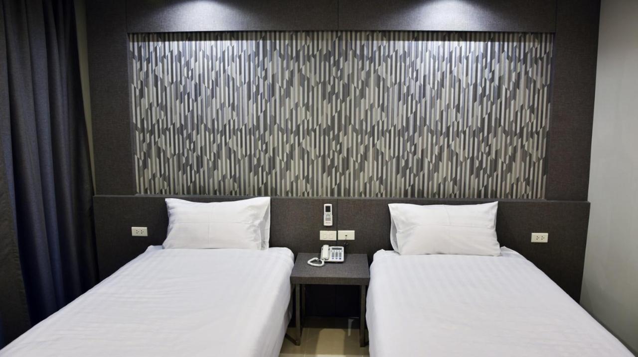 C Hotel Bangna Bangkok Exterior photo